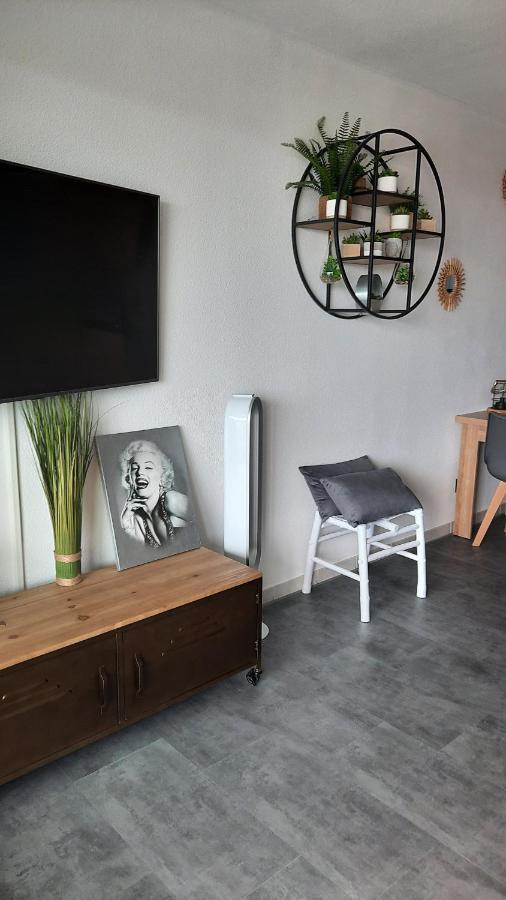 Charmant T2 Vue Marina Plages A Pied Сет Екстериор снимка